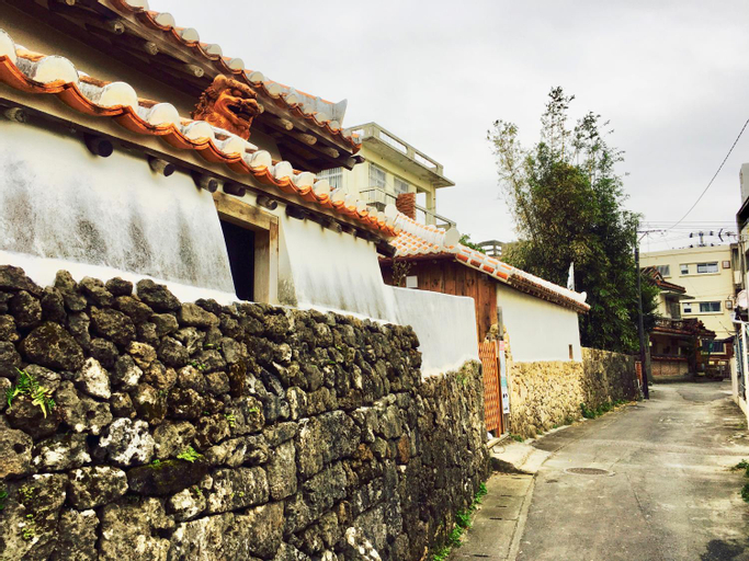Holiday Homes TSUBOYA 301, Naha