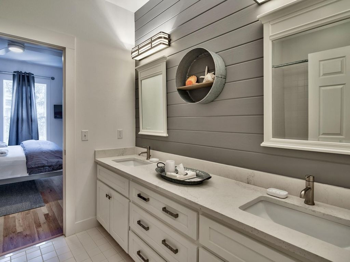 Bathroom 3, Gorgeous Tranquil Gem Coveted Beach Access, 2cal King Suites, Updated 2024!, Walton