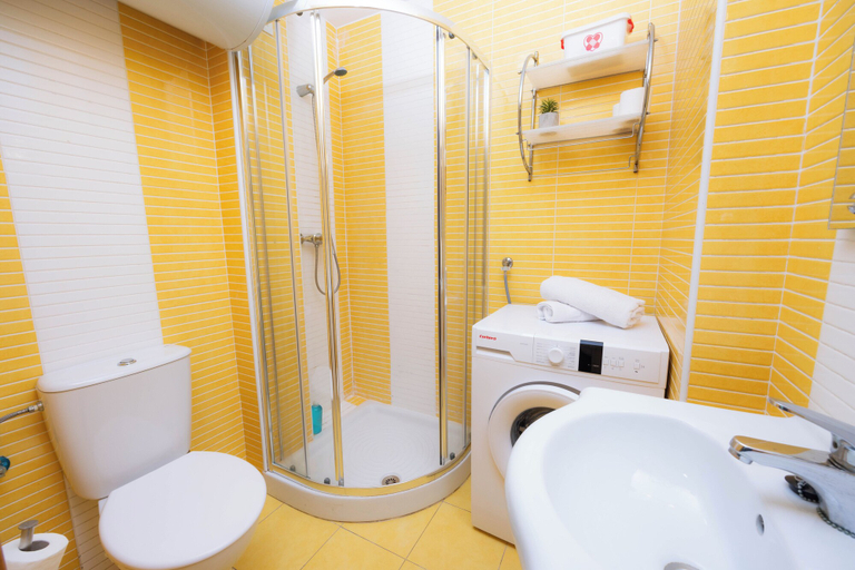 Bathroom, Apartamentos Turísticos Distrito Romano, Murcia