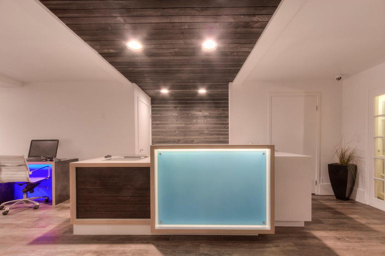 Public Area 2, Oceanside Marina Suites - A Waterfront Hotel, San Diego