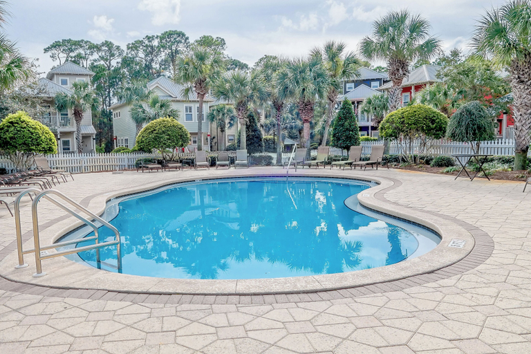 Sport & Beauty 4, Pet Friendly - 2 Community Pools - Modern Beach House Charm, Walton