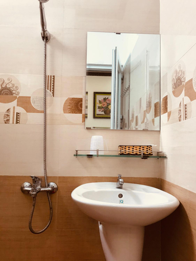 Bathroom 5, Khach san Thu Thao, Phan Rang-Tháp Chàm