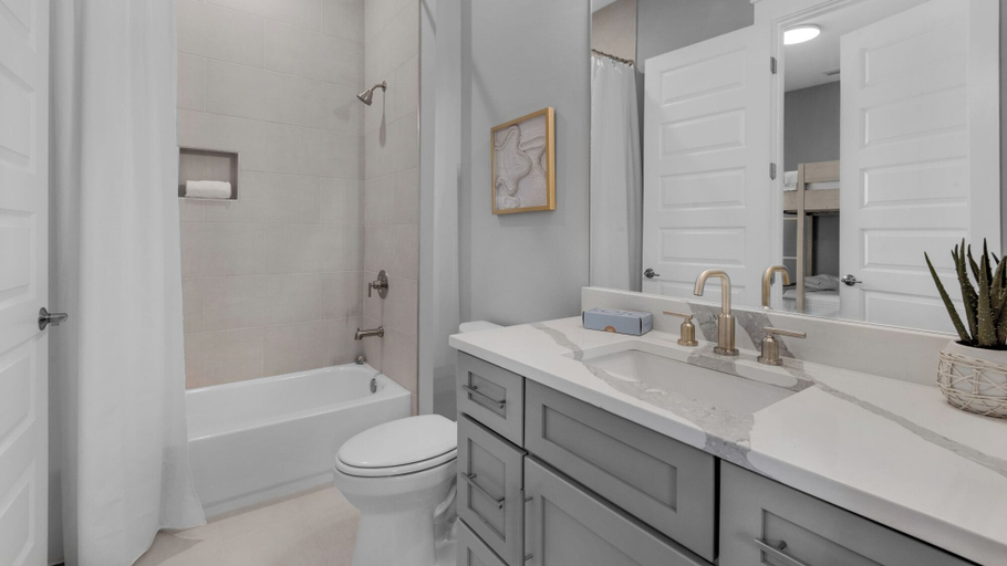 Bathroom 4, Rooftop Observation Deck; Luxury 4-bedroom Home for 10; Perfect Location, Walton