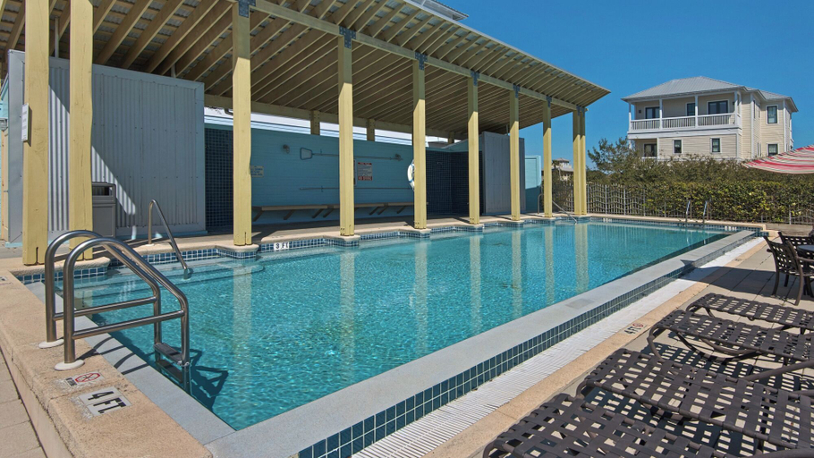 Sport & Beauty 5, Private Pool, Minutes to the Gulf - Pet Friendly + 5 Bikes: Sleeps 12, Walton