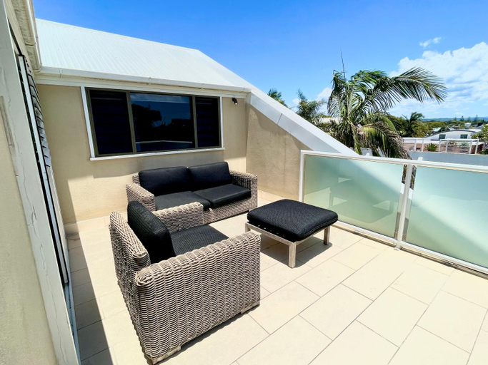 Sport & Beauty 2, The Terrace Apartment, Byron