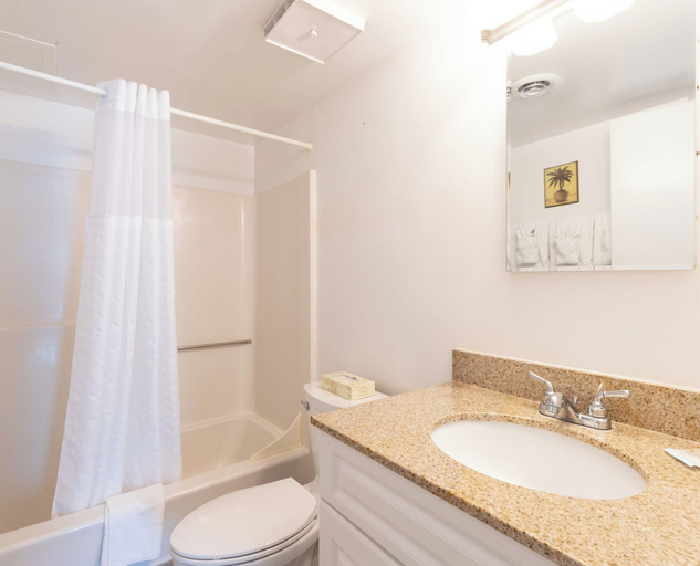 Bathroom 3, Bay Club Resort by Coolvacay, Worcester