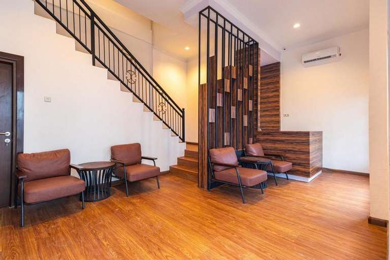 Public Area, RedDoorz @ Binjai, Deli Serdang