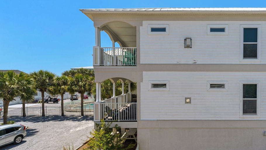 Exterior & Views 2, Great Gulf-side Views - Free Seasonal Beach Chairs!, Walton