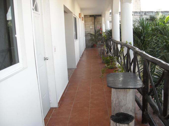 Others 5, Kukulcan by Emotion, Cozumel