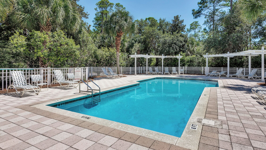 Sport & Beauty, Carriage House ~4br/3.5ba ~ Sleeps 8~ Public Beach Access!, Walton