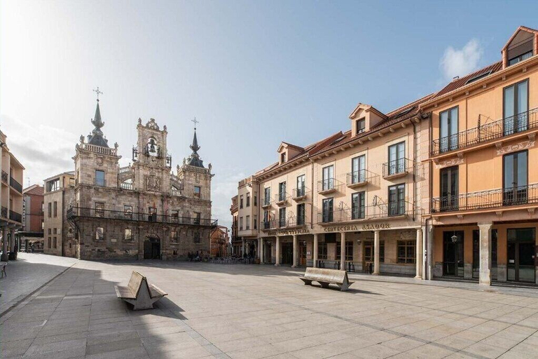 Exterior & Views 2, Exe Astur Plaza, León