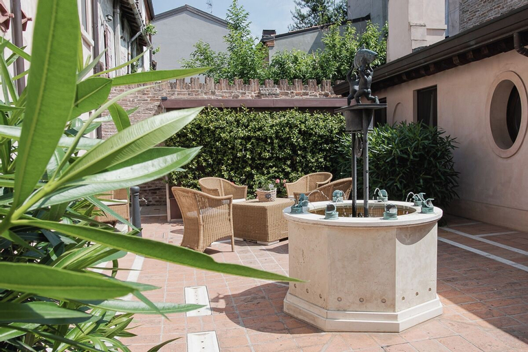 Boutique Rooms 3.0, Ferrara