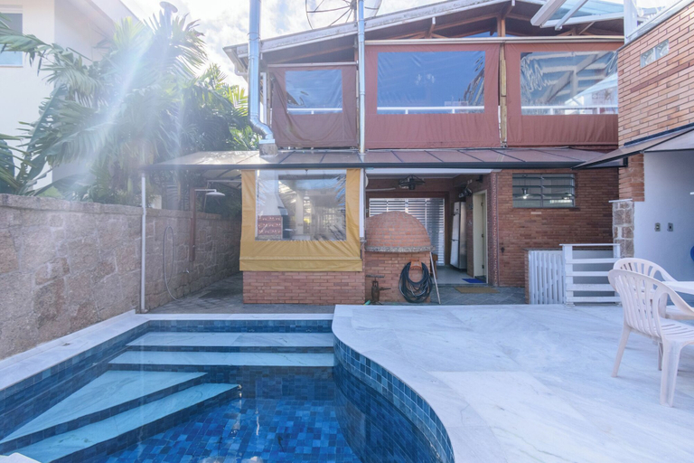 Sport & Beauty 5, Casa piscina e lazer 50m praia Lagoinha, Ubatuba