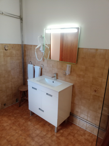 Bathroom 3, Residencial Morgado, Almeida