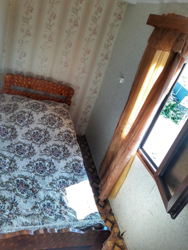 Others 4, Guest House Buba, Mestia