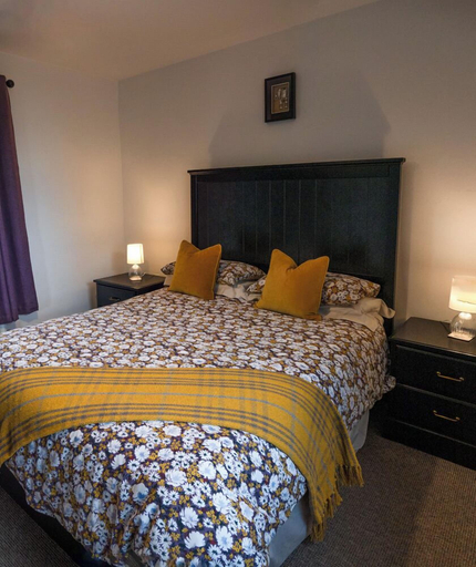 Bedroom 2, Kinbane Self-Catering, Causeway Coast and Glens