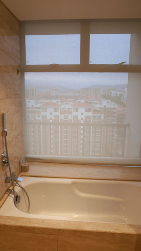 Bathroom 4, Howard Johnson Changsheng Plaza Meizhou, Meizhou
