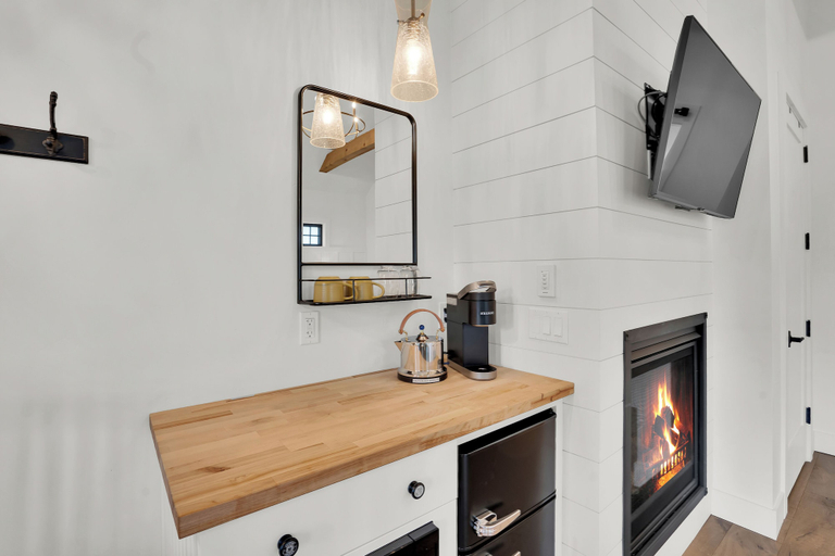 Others 5, The Scout Boutique Cottages, Deschutes