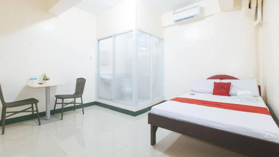 Bedroom 3, RedDoorz @ Western Bicutan Transients Inn, Taguig