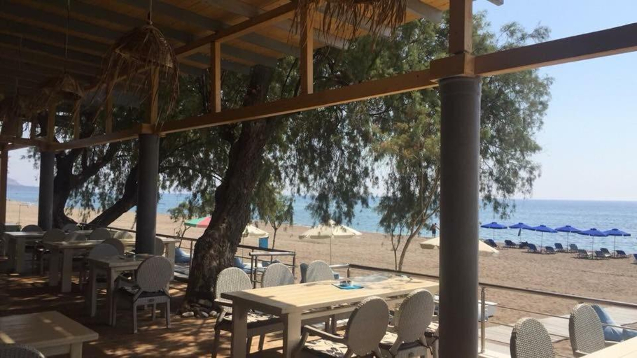 Food & Drinks 5, Galazio Beach, South Aegean