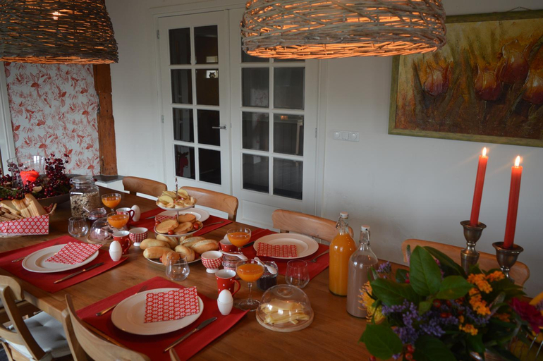 Food & Drinks, B&B Idylle aan Zee incl 2 Wellnessstudios, Zijpe