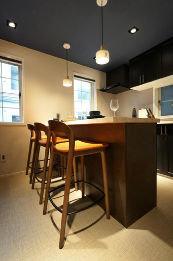 Others 5, Real Life AOYAMA 1BR suite 2 double bed 3min metro, Minato