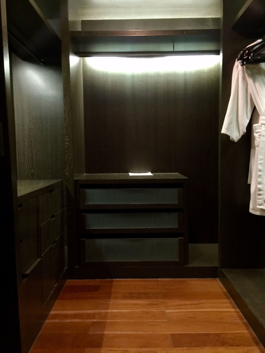 Bathroom 4, The Sandalwood, Beijing - Marriott Executive Apartments, Beijing