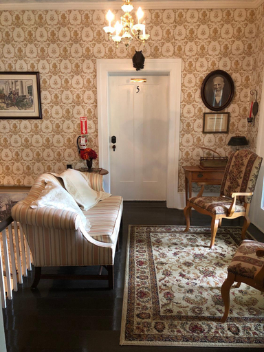 Bedroom 3, Belmont Inn, Bedford