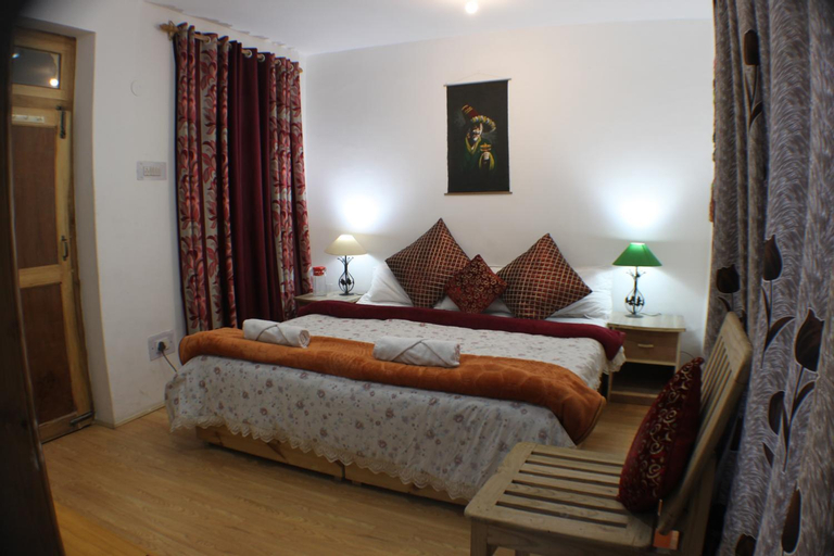 Zangsti Ramik Guest house, Leh (Ladakh)