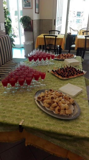 Food & Drinks 5, Hotel Aros, Rimini