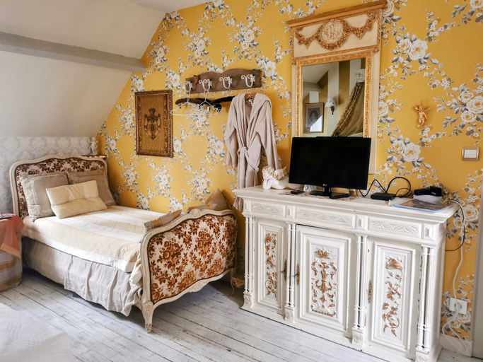 Bedroom 4, Le Clos Saint Paul, Eure