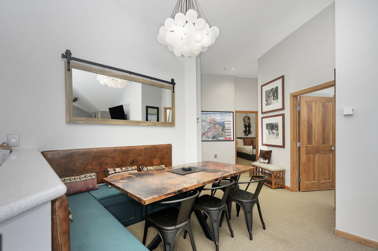 Dining 4, Select Unit 1709 - 2br - Zephyr Mountain Lodge 2 Bedroom Condo, Grand