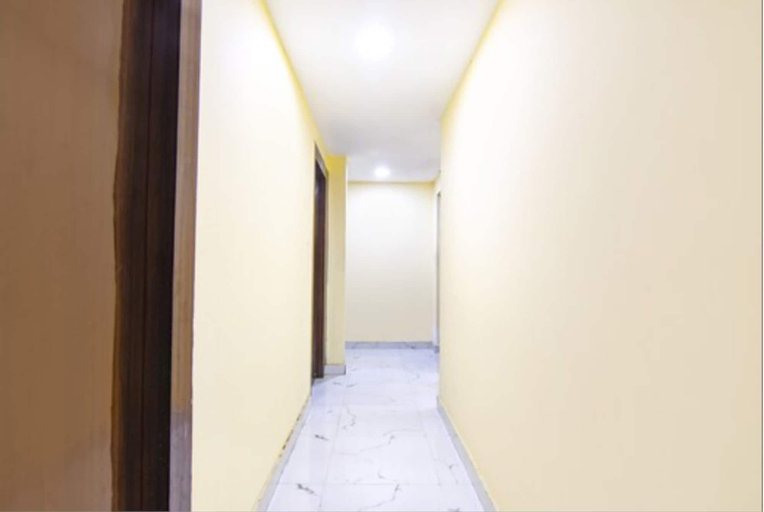 Others 4, Hotel Narayanan Dumdum, North 24 Parganas