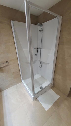 Bathroom 5, Maison Bonhage, Haute-Marne