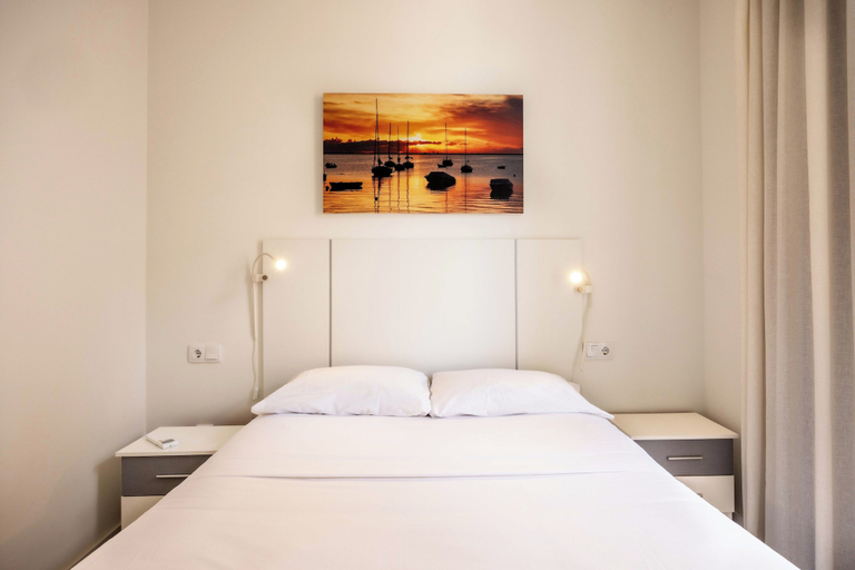 Bedroom 3, Apartamentos Turísticos Gran Vía, Murcia