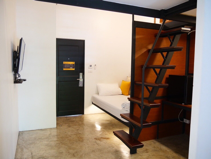 Bedroom 25