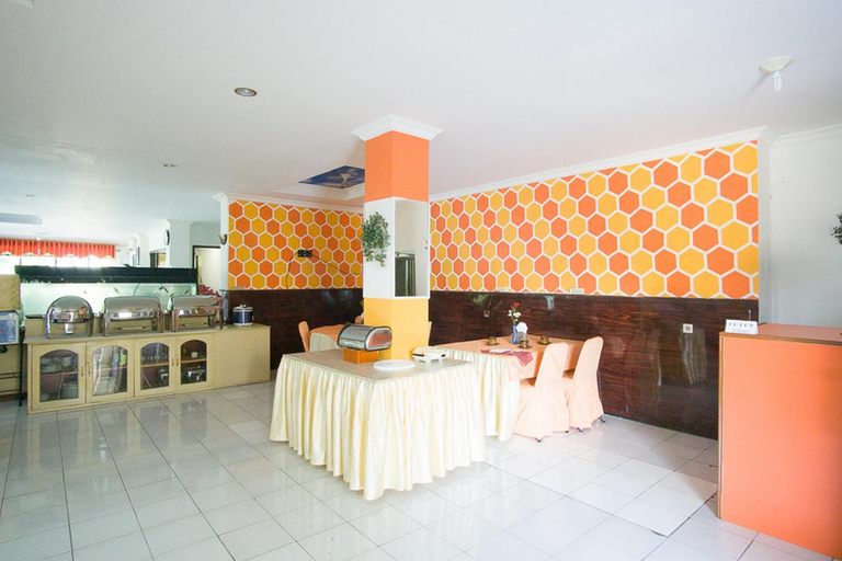 Food & Drinks, RedDoorz Plus near Pelabuhan Bitung, Bitung