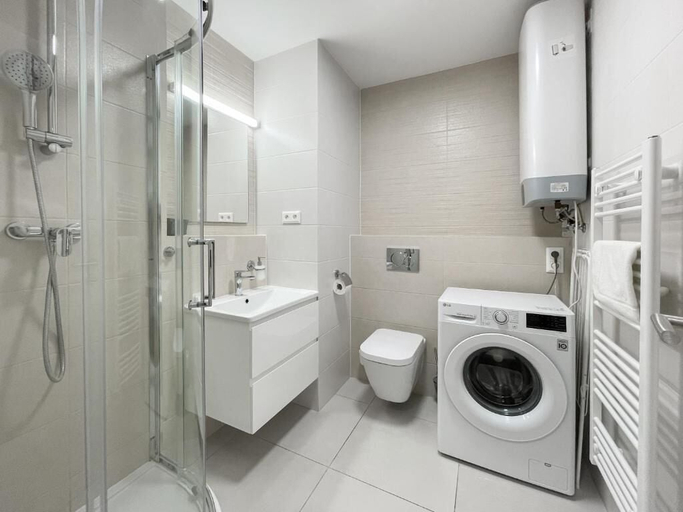 Bathroom 5, Metropolitan Star Apart Hotel, Bratislava I