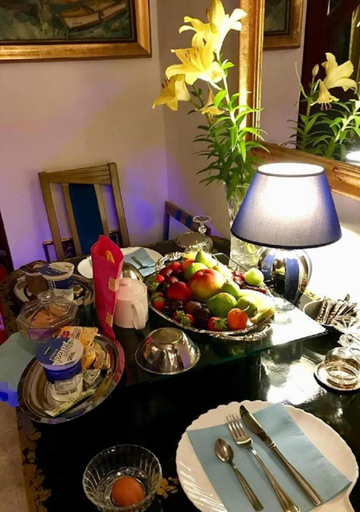 Food & Drinks 2, Apartment Paradiso, Split