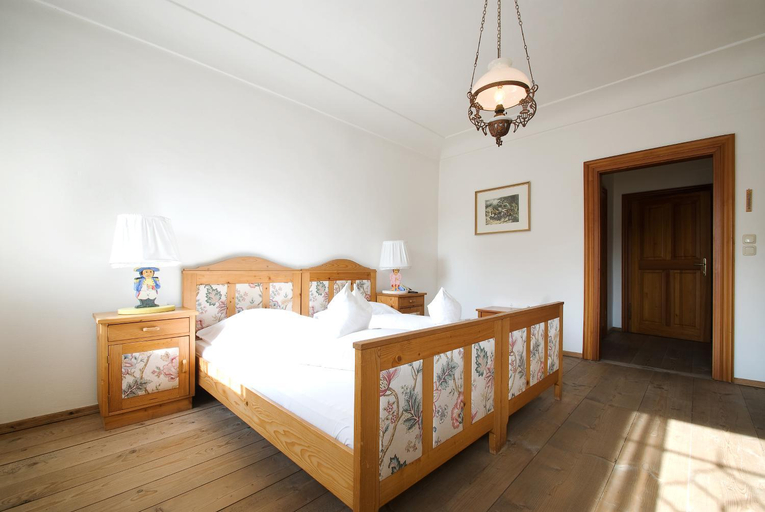 Bedroom 2, Ristorante Napoleone, Braunau am Inn