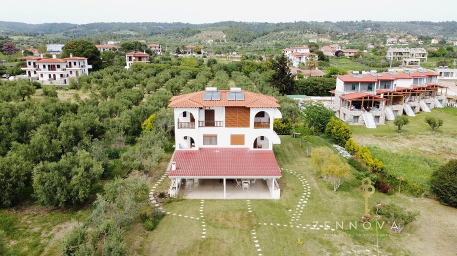Exterior & Views 2, Zennova 61 Boutique Studio in Nikiti, Central Macedonia