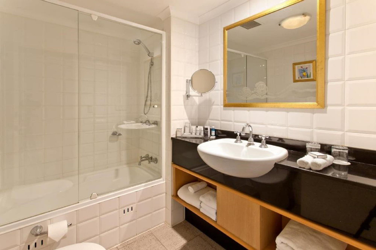 Bathroom 5