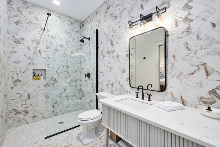 Bathroom 4, The Flying Fifty, a Luxury Boutique Hotel, Cullman