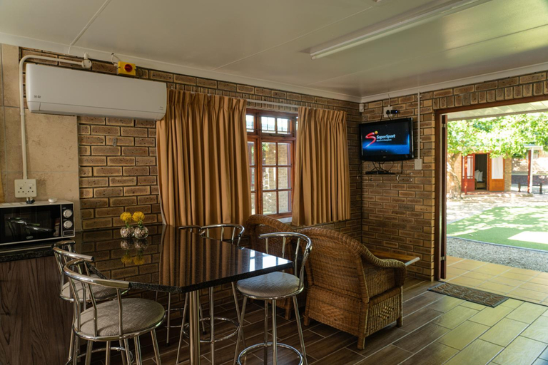 Others 5, De Hollandsche Molen, Cape Winelands