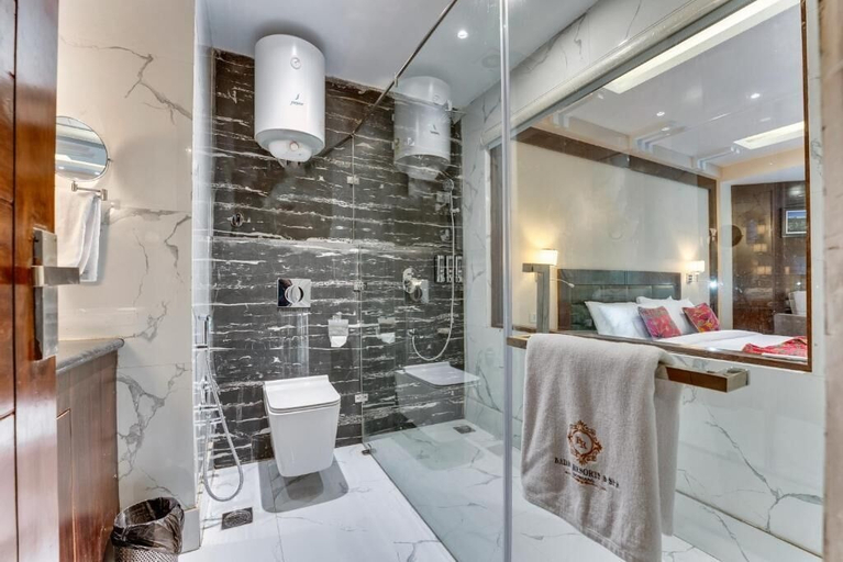 Bathroom 4, Badar Resorts and Spa, Ganderbal