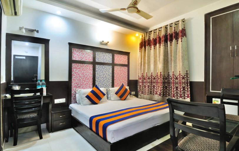 Bedroom 3, THE BONLON INN-NEAR BLK HOSPITAL, Delhi