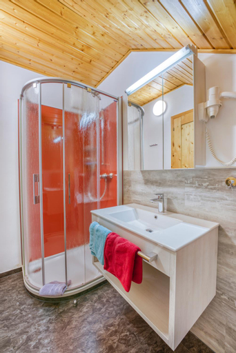 Bedroom 3, Ferienwohnungen Petschnig 2, Villach