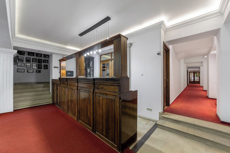 Others 4, Arc de Triomphe by CityBookings, Municipiul Bucuresti