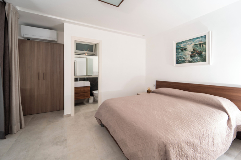 Bedroom 3, La Minucciola, Napoli