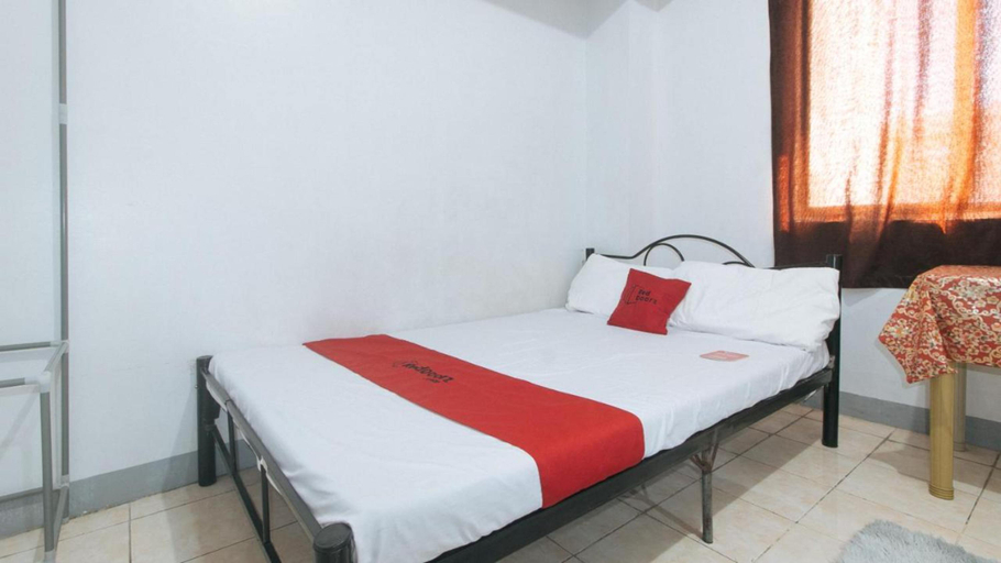 Bedroom 3, MCP Transient near NAIA, Pasay City
